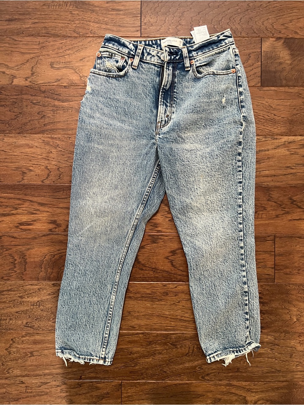 Abercrombie & Fitch The Mom Jeans 25p